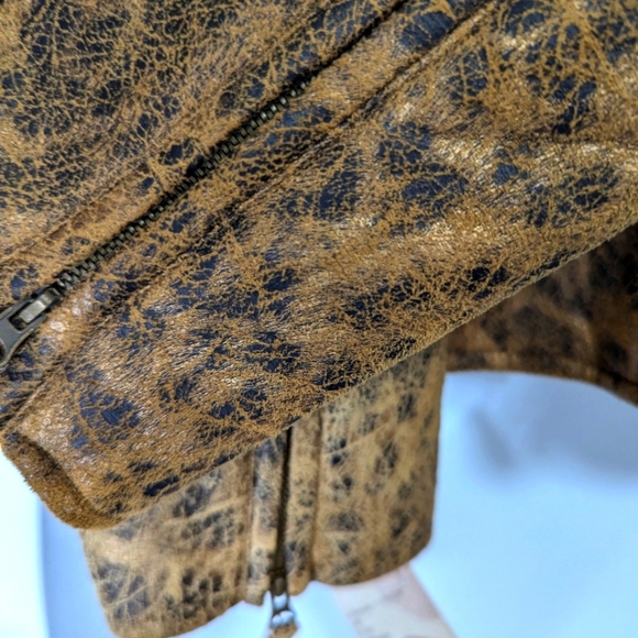 NEW.... Elisa B.. Big Girl Leopard Moto Jacket....Size 16 - Picture 9 of 10